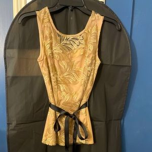 Blu Sage Gold Sleeveless Blouse